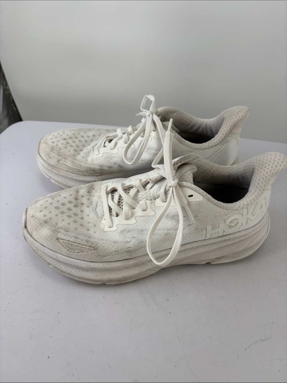 🫑 Hoka Clifton 9 White Athletic Running Shoes